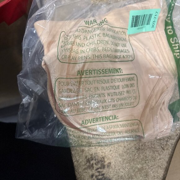 Akvala Padded Bras for Women Push Up Bra Seamless Comfort Underwire Bra Everyday - Picture 2 of 2